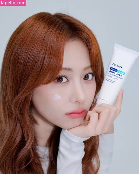 Huh Yunjin_ porn star picture