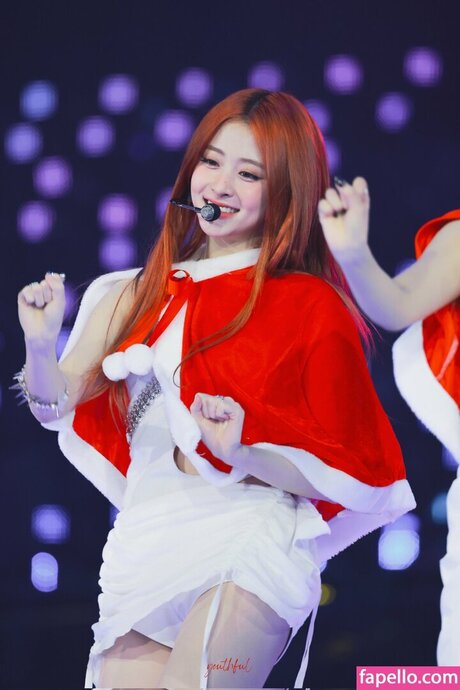 Huh Yunjin_ top model images