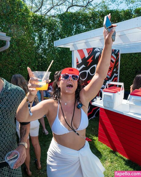 curvy nude onlyfans hot pic