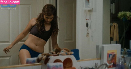 young onlyfans sexy nude gallery