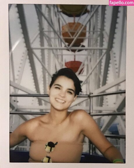 Brianna Hildebrand top pornstar galleries
