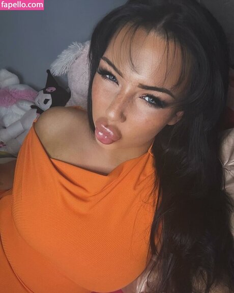 Plasticpoutmv nice actress picture