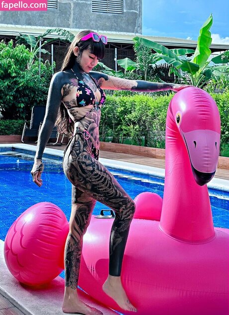 Angelie Pench star naked archive