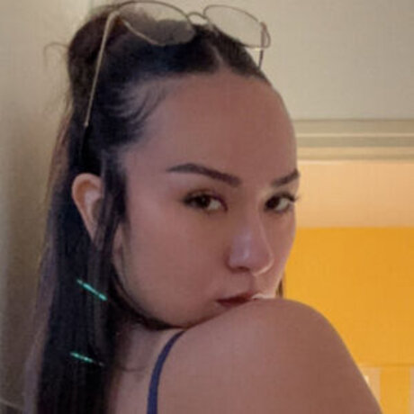 laliegia pornographic model pics