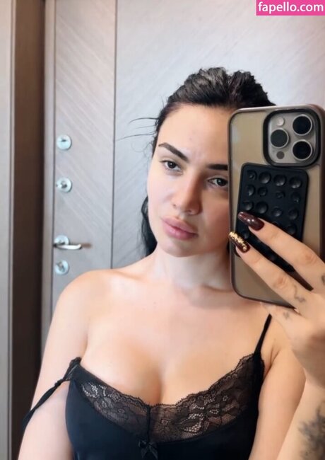 Ece Ronay model nude gallery