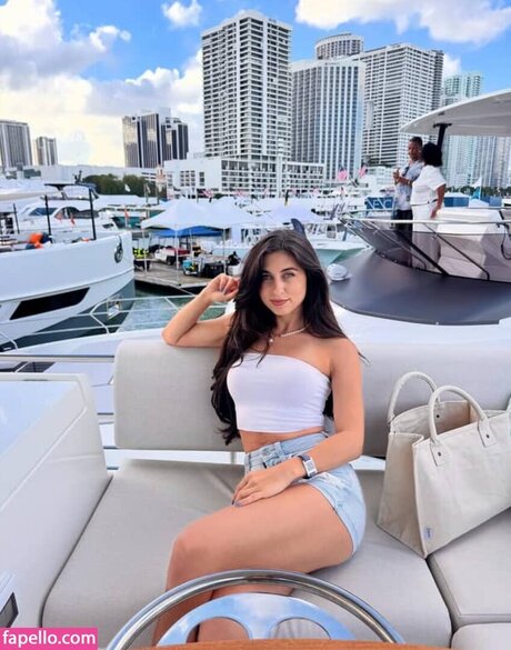 iliyana nudes star archive