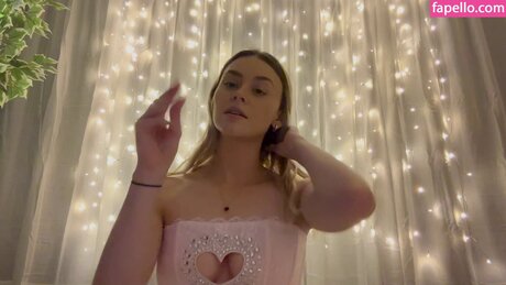 Simply Kel ASMR exclusive model galleries