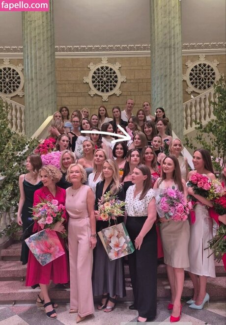 fingering pussy onlyfans adult archive