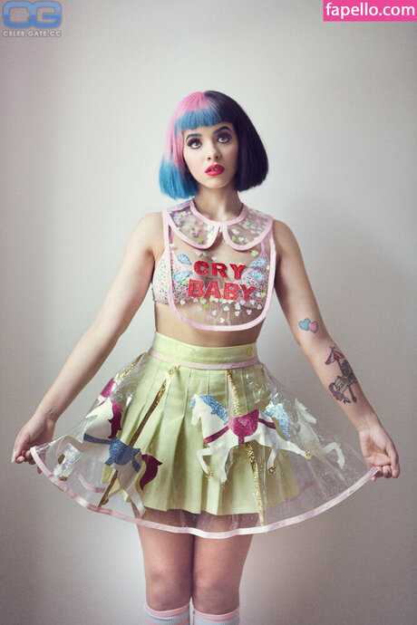 Melanie Martinez adult model picture