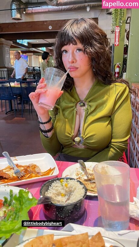 Melanie Martinez nudes star archive