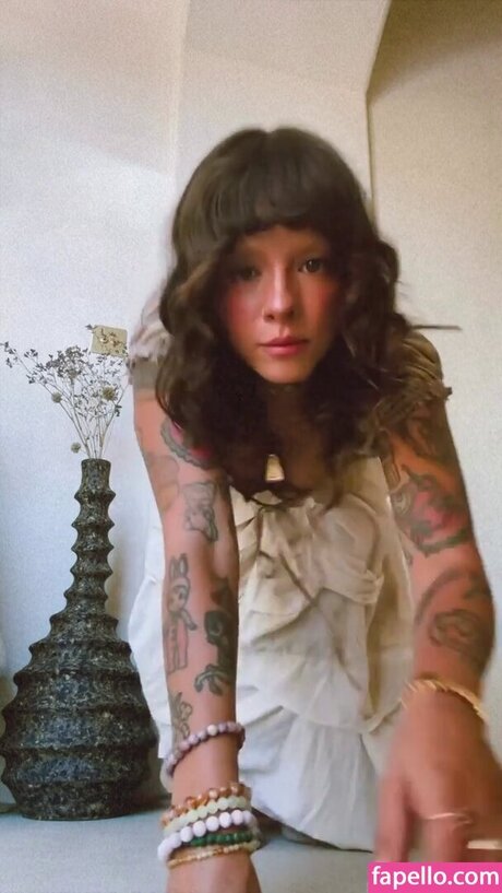 Melanie Martinez high quality actress pic