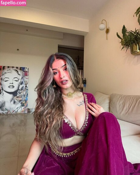 Shambhavi Singh art pornstar pic