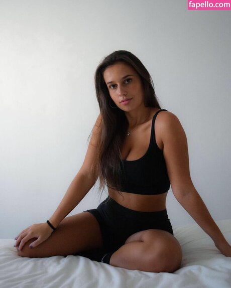 Sara Liso model naked archive