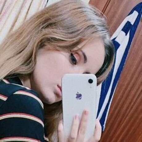 Meryendame pornographic actress archive