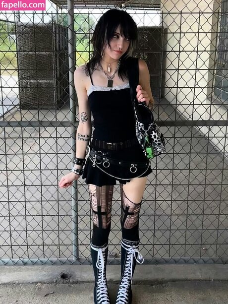 Vynomous star pornographic img