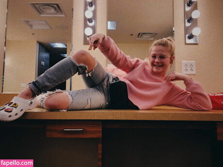 Darci Lynne nudes model pictures