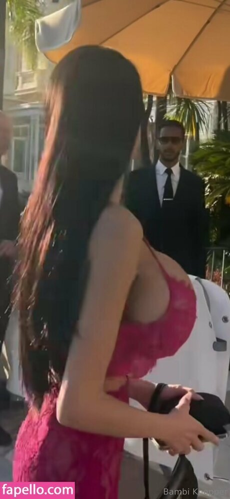 soniaalxis92 hot actress image