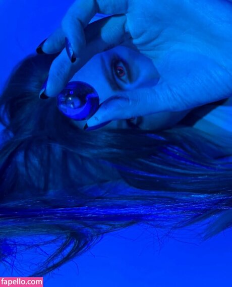 Calbits star nude pic