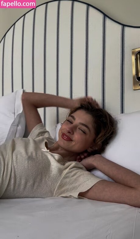 Ava Kalitowski naked actress pics