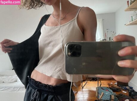 Ava Kalitowski star free img