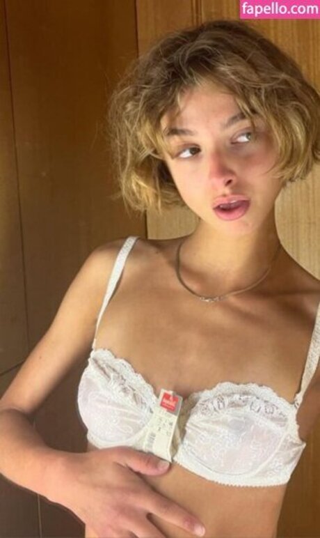 Ava Kalitowski pornstar sexy pic