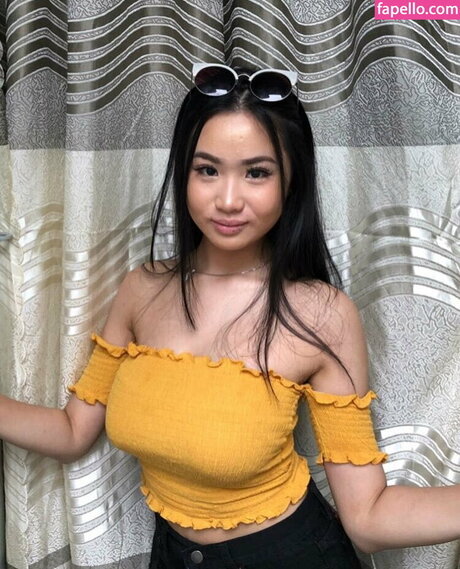 itsnickytran erotic pornstar images