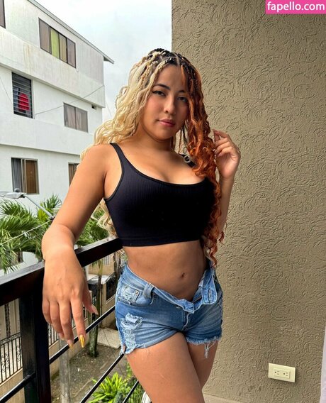 Celeste Alba top star picture