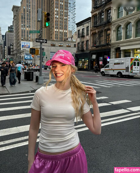 Esther Graf hot actress pictures