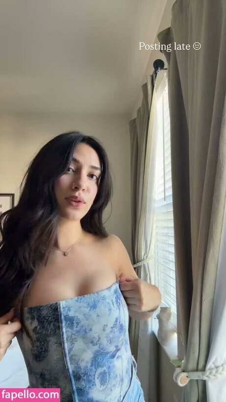 Lucila Erickson xxx model photos