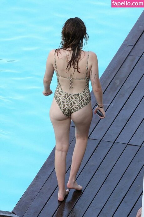 Clara McGregor pornstar erotic img