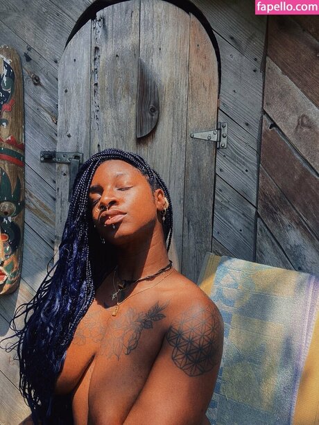 SapphirezDESIRE perfect star picture