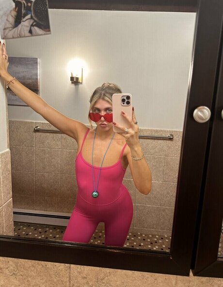 Sabrina Brier perfect actress pics