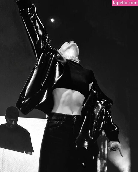 black teen onlyfans free naked picture