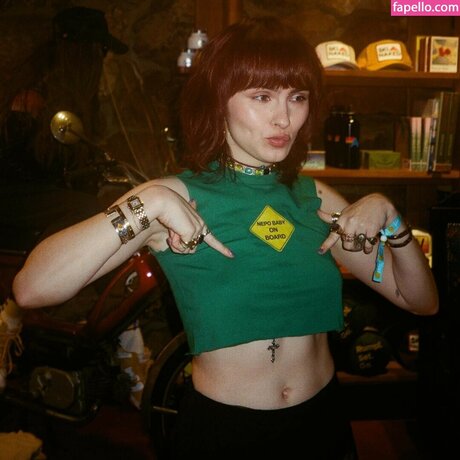 Ava Maybee pornstar sex gallery