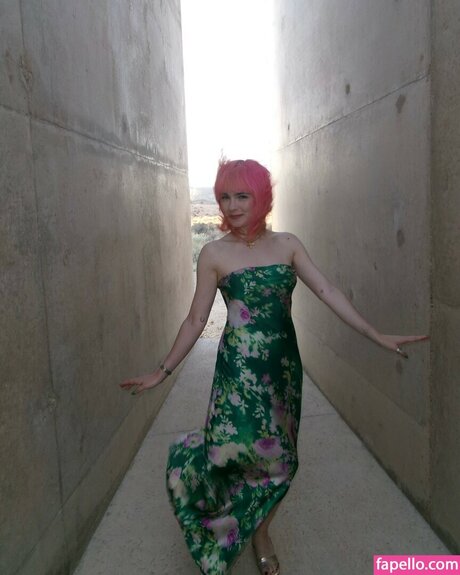 Ava Maybee pornstar sex photos