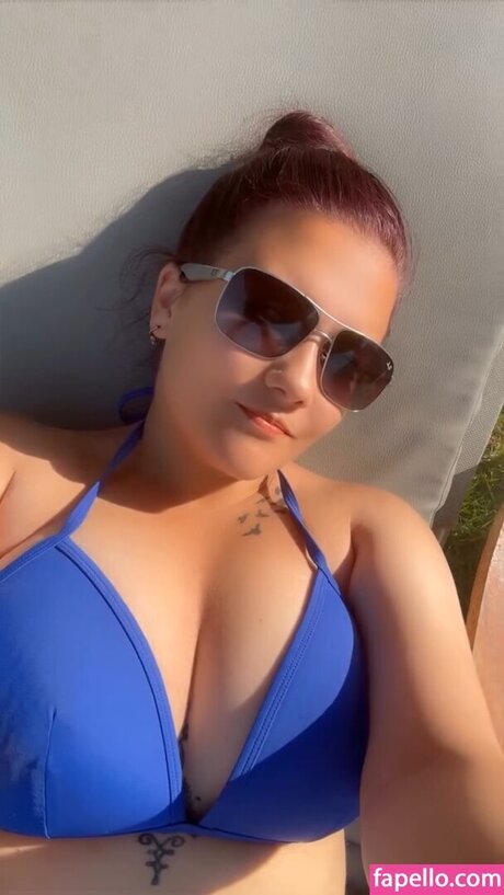 Chelzbcfcburke pornographic star picture