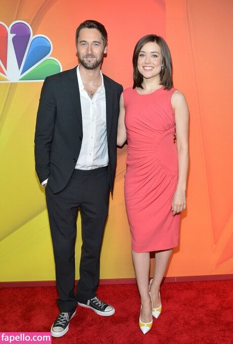 Megan Boone art star gallery