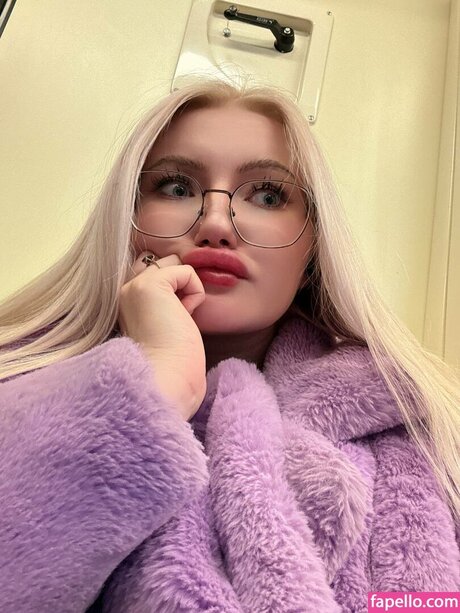 arab blowjob onlyfans nude pic