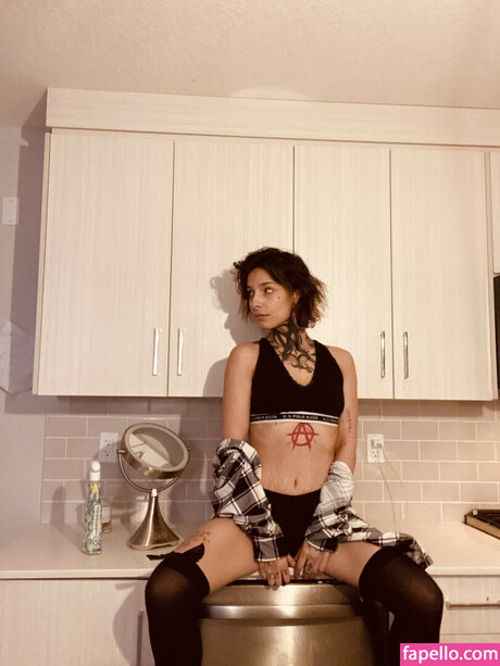 Roma Army best actress gallery