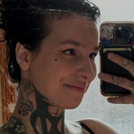 Roma Army erotic pornstar picture