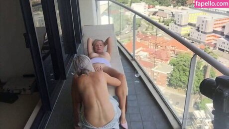 wide onlyfans hot porn image