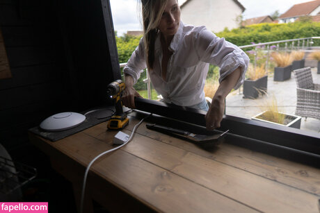 Hands On Katie hot actress gallery