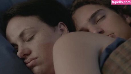 Karine Teles art actress gallery