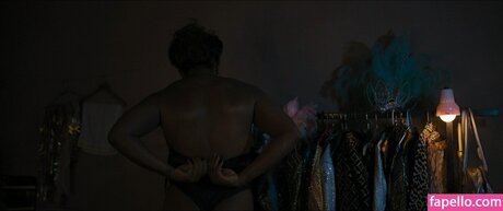 Karine Teles nude model galleries