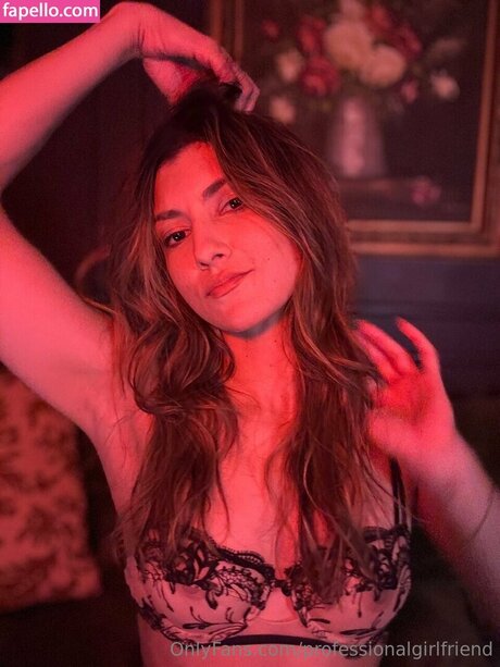 Gracie Canaan free star image