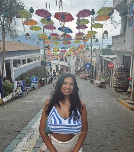 Abby Govindan star high quality img