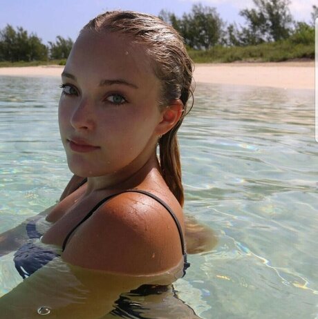 chubby babe onlyfans pretty galleries