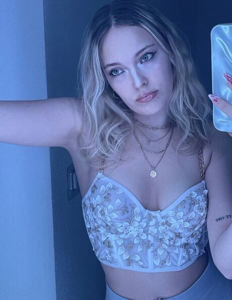 bienmichelle sex actress img