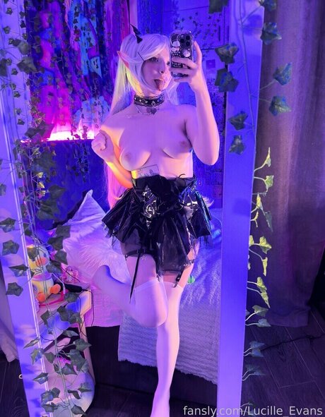 Lucille evans nudes star picture