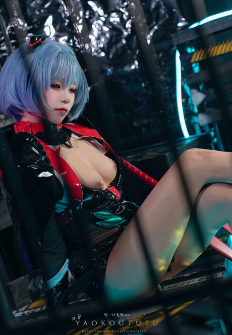 Yaokoututu sexy actress images